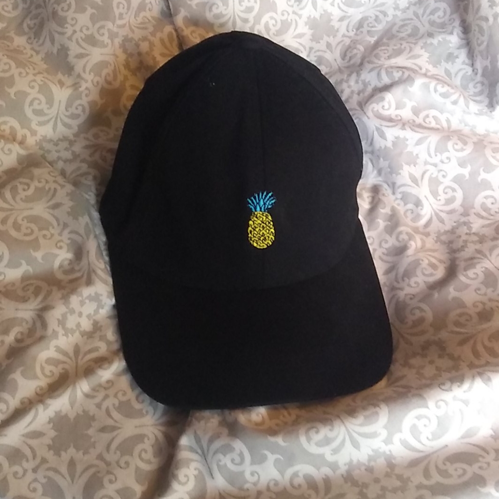 Nwot Pineapple Baseball Hat Cap Nwot Pineapple Baseball Hat Cap